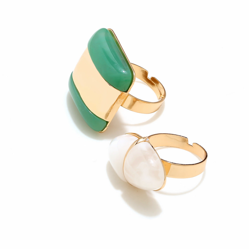 Fashionable Contrasting Color Geometric Resin Ring